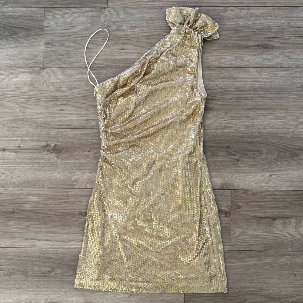 Badgley Mischka Gold Asymmetrical Sequins Cocktail Dress